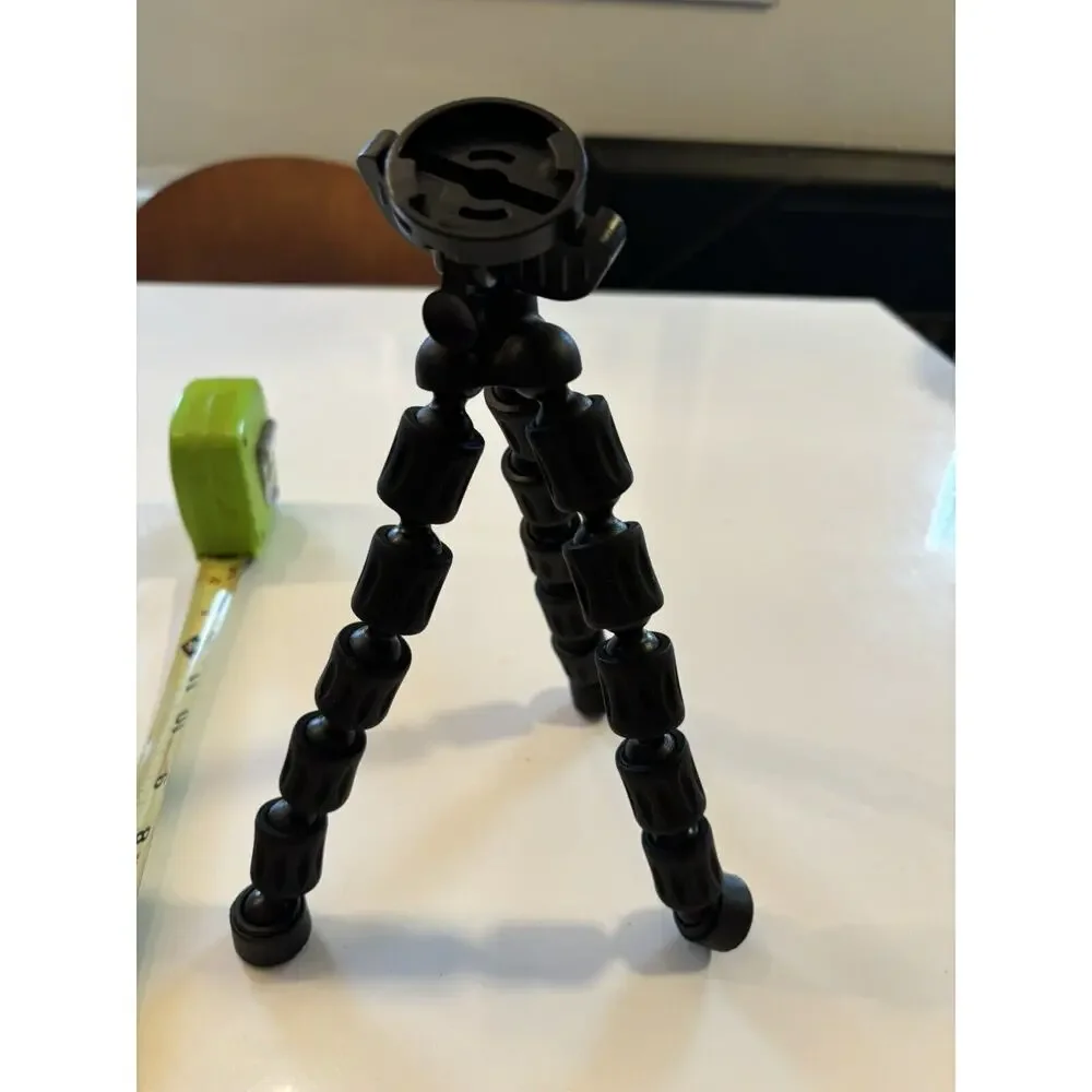 Vivitar SP6 Spider Mini Flexible Tripod for Digital Cameras